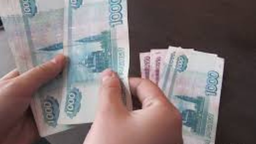 Главная картинка новости: С 1 июля эти банкноты теперь просто бумажки: банк не примет, в магазине засмеют. Жестокий сюрприз