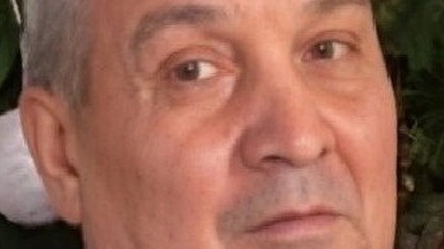 Главная картинка новости: В Чебоксарах ушел в лес, заблудился и пропал без вести мужчина в галошах