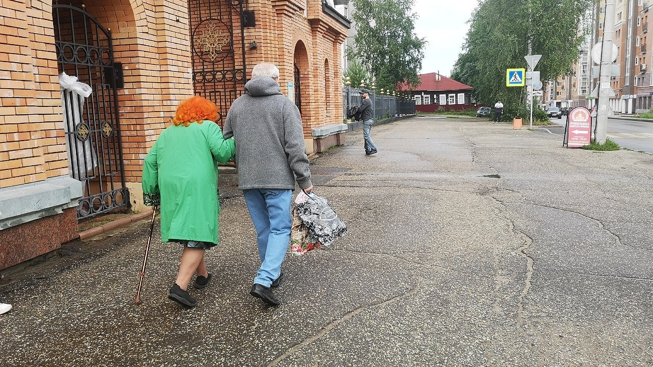 Главная картинка новости: "Будет вторая пенсия": пенсионеров, перешагнувших отметку в 60-65 лет, ждет приятный сюрприз