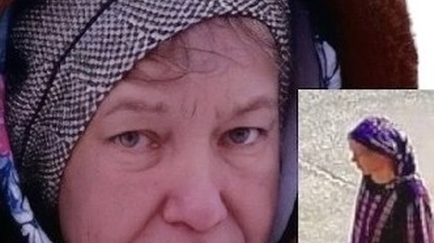 Главная картинка новости: В Чувашии без вести пропала женщина в бордовом халате и розовых тапочках