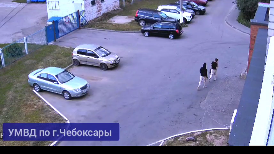 В Чебоксарах задержали 19-летнего курьера, забравшего у бабушки 400 тысяч рублей