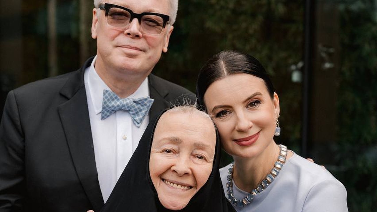 Главная картинка новости: В Чувашии похоронили народную артистку Любовь Стриженову, ставшую монахиней