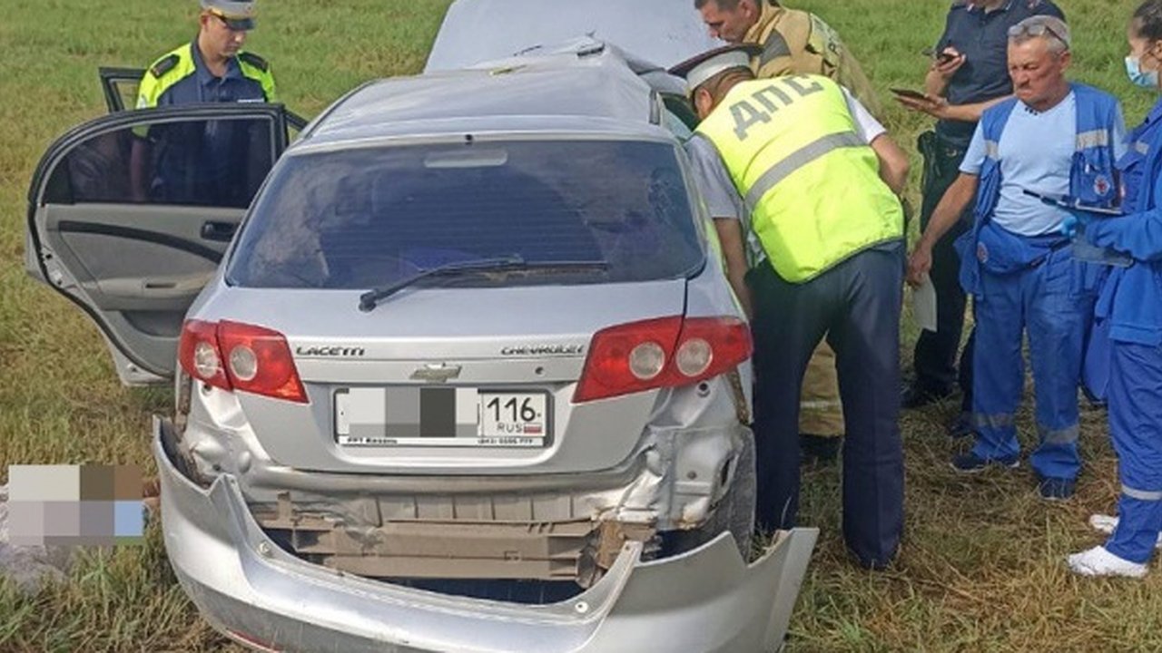 Главная картинка новости: В Канашском районе по факту смертельного ДТП возбуждено уголовное дело