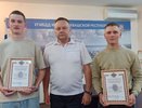 В Чебоксарах два парня вернулись из армии и помогли задержать пьяного водителя микроавтобуса