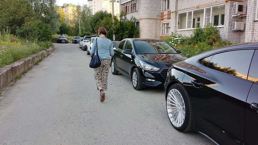 Главная картинка новости: Приставы хотели забрать у жительницы Чувашии трехкомнатную квартиру из-за из-за неуплаты налогов