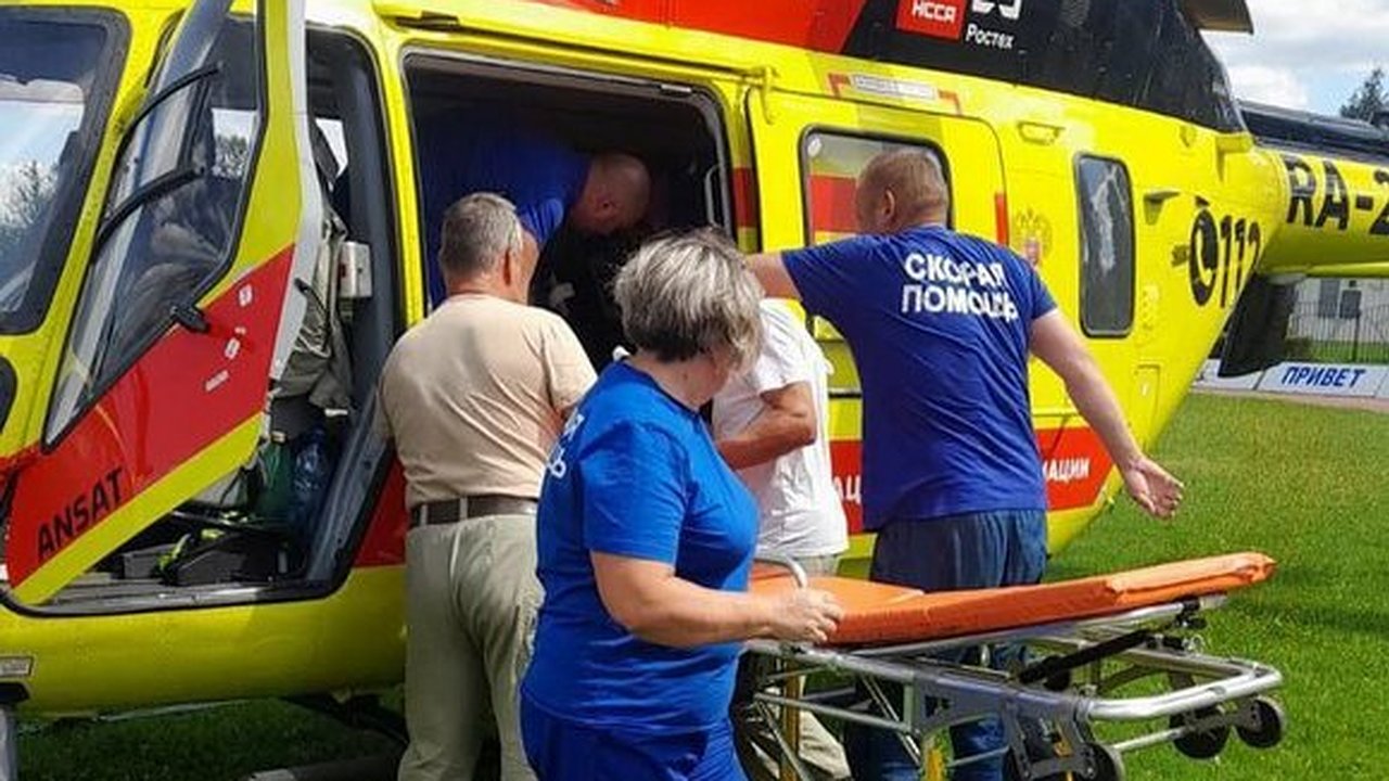 Главная картинка новости: За один день санитарная авиация помогла сохранить две жизни