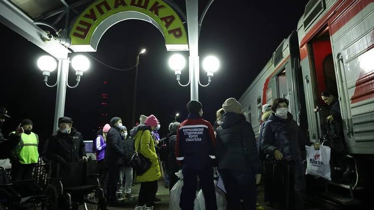 Главная картинка новости: Олег Николаев заявил о готовности Чувашии принять семьи из Курской области