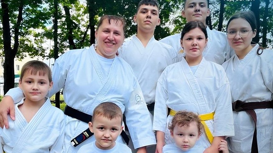 Главная картинка новости: Семьи Чувашии участвуют в "Больших семейных выходных"