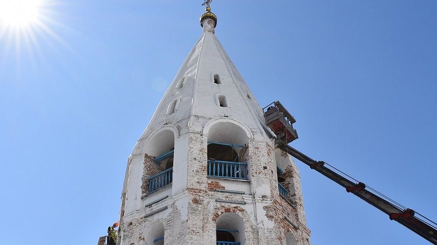 Главная картинка новости: В Чебоксарах начался ремонт колокольни Введенского собора