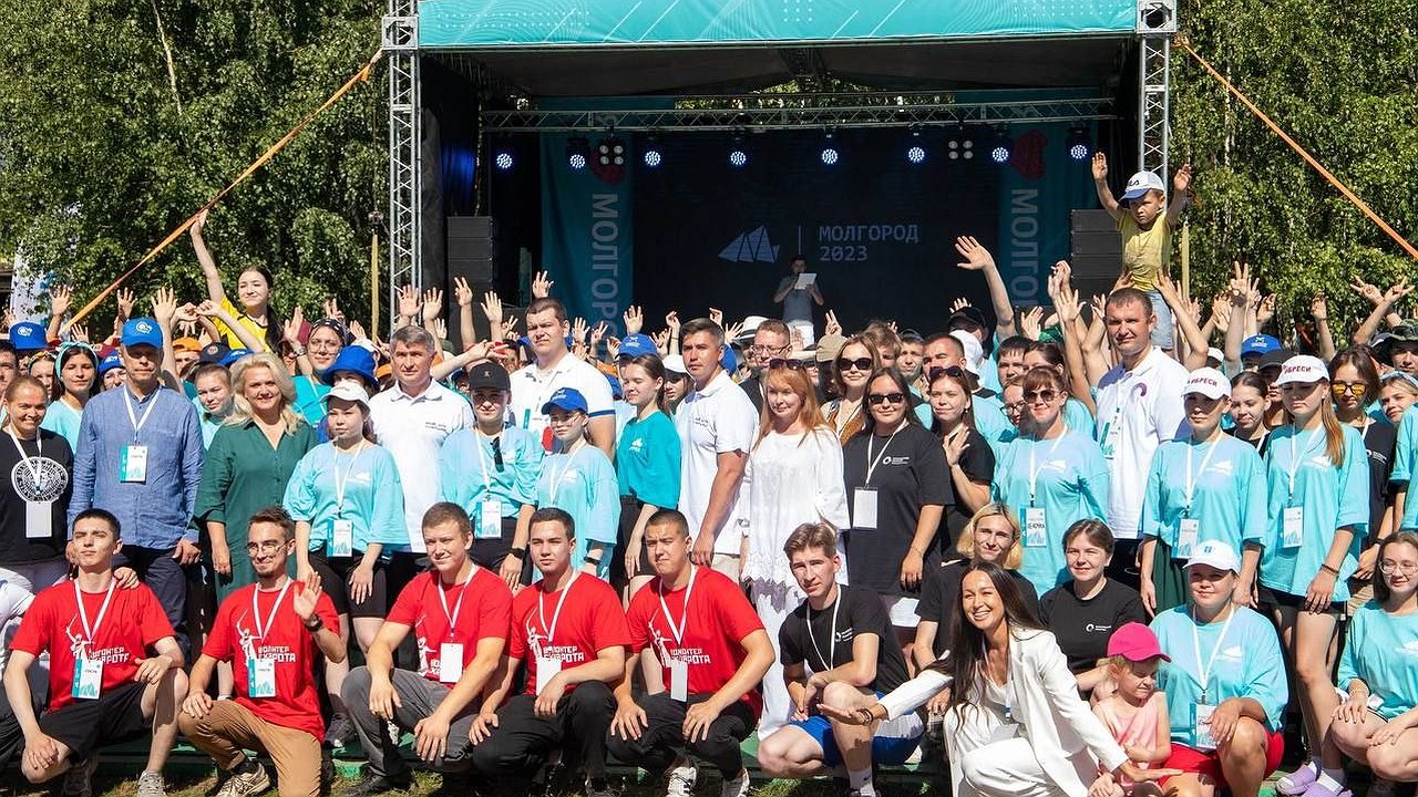 Главная картинка новости: В Чувашии ежегодно проводятся более двух тысяч мероприятий для молодежи