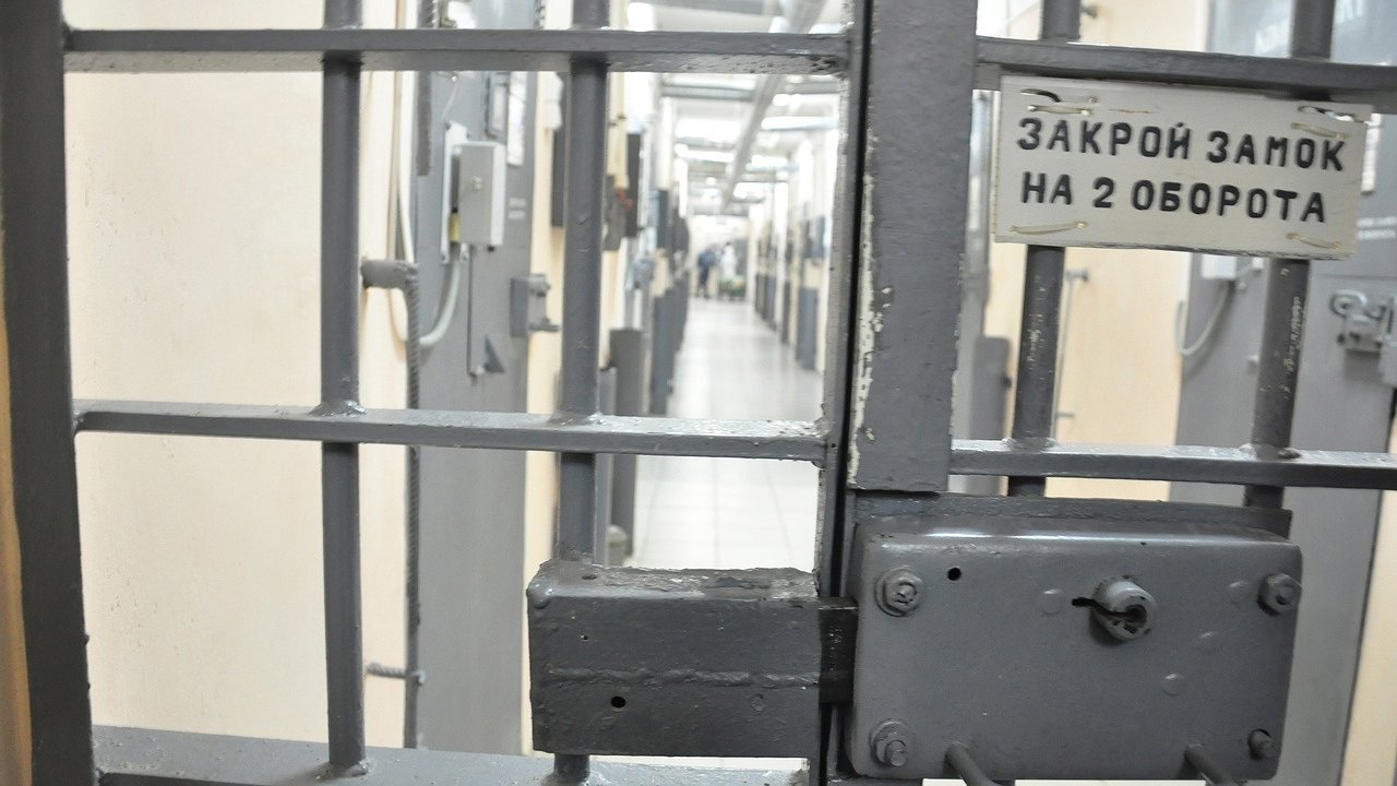 Главная картинка новости: В Чувашии замдиректора одной из компаний Минстроя арестовали за крупную взятку