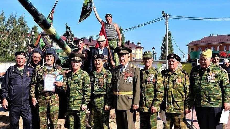 Главная картинка новости: В Цивильске отметили День танкиста