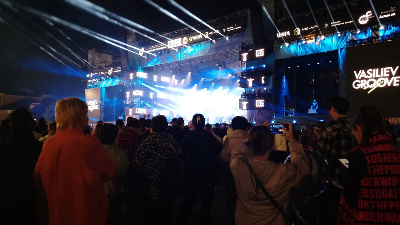 Главная картинка новости: Победитель конкурса "Чебоксарский хит" получил 100 тысяч рублей