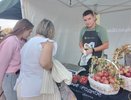 На "Вкусной пятнице" в Чебоксарах все раскупили очень быстро: "Не у всех есть деревни"