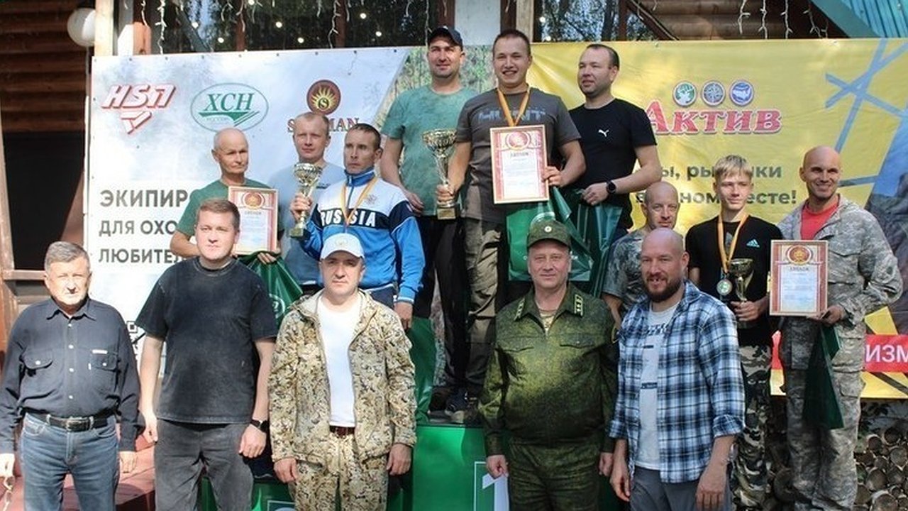 Главная картинка новости: Охотинспекторам Чуваши подарили автомобили и снегоходы на конкурсе-фестивале