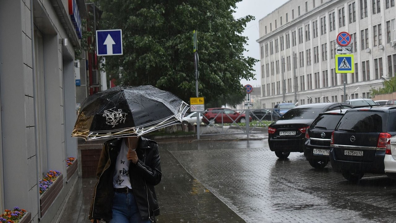 Главная картинка новости: Небольшой дождь накроет Чувашию 19 сентября: не забудьте зонт