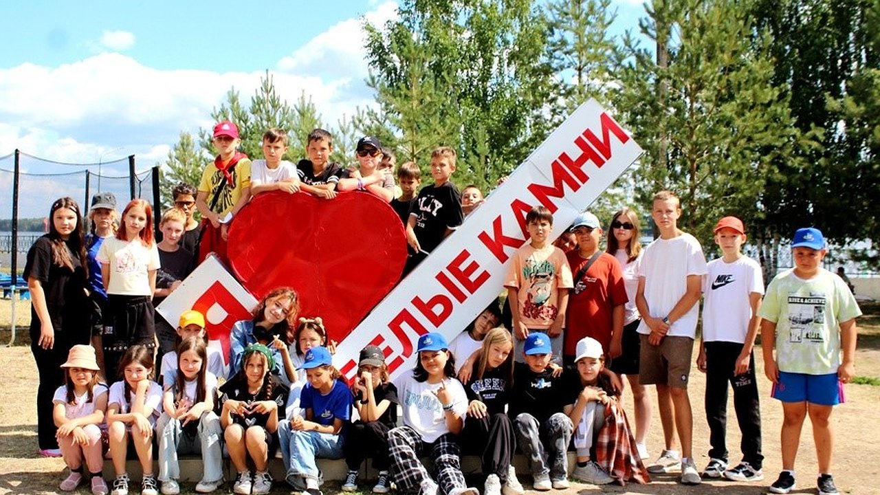 Главная картинка новости: В Чувашии школьники смогут бесплатно отдохнуть в "Губернаторских лагерях"