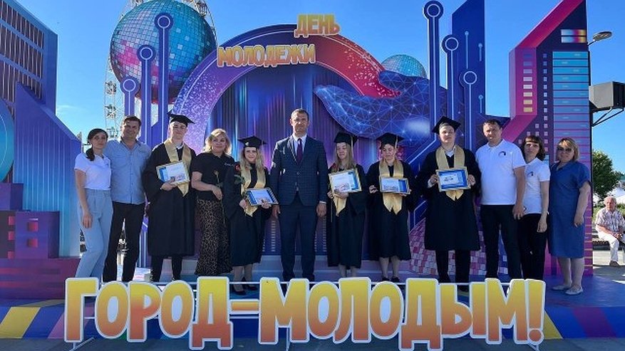 Главная картинка новости: В Чувашии планируют открыть Республиканский центр молодежи в ДК имени Хузангая