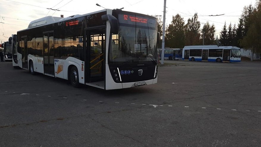 Главная картинка новости: В Чебоксарах на 52-й маршрут выйдут новые автобусы большого класса