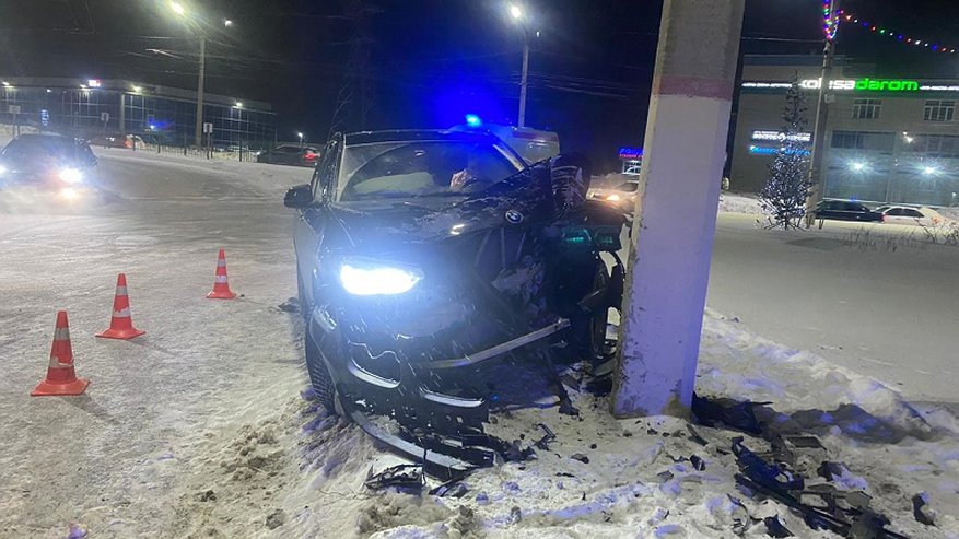 Главная картинка новости: Таксист на BMW выплатит 150 тысяч подростку, пострадавшему в ДТП на кольце у «Керека»