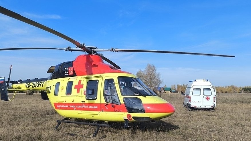 Главная картинка новости: Вертолет санавиации Чувашии совершил 2 экстренных вылета к пациентам