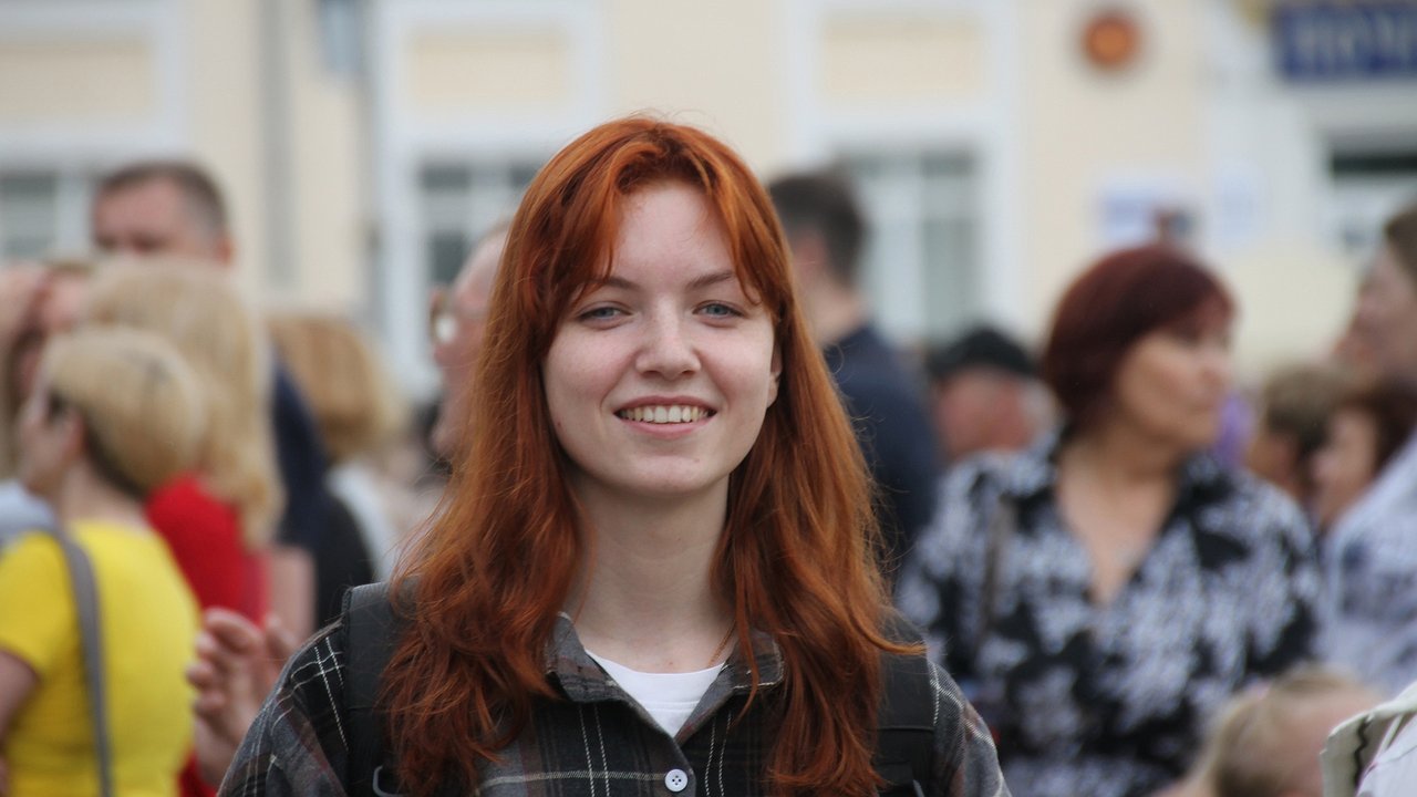 Главная картинка новости: Гороскоп на 9 октября: Весам пора загрузить себя работой, а Тельцам пора отдохнуть