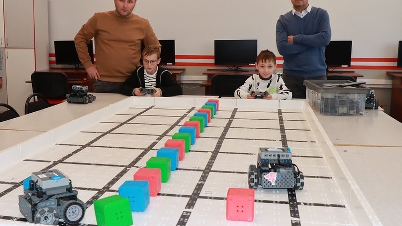 Главная картинка новости: В Чувашии провели фестиваль «ПапаФест»