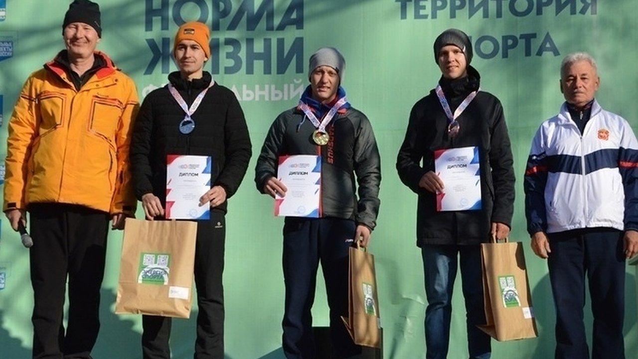 Главная картинка новости: Триумфальный дуатлон-кросс Николая Фролова: чувашский спортсмен завоевал бронзу на Кубке России