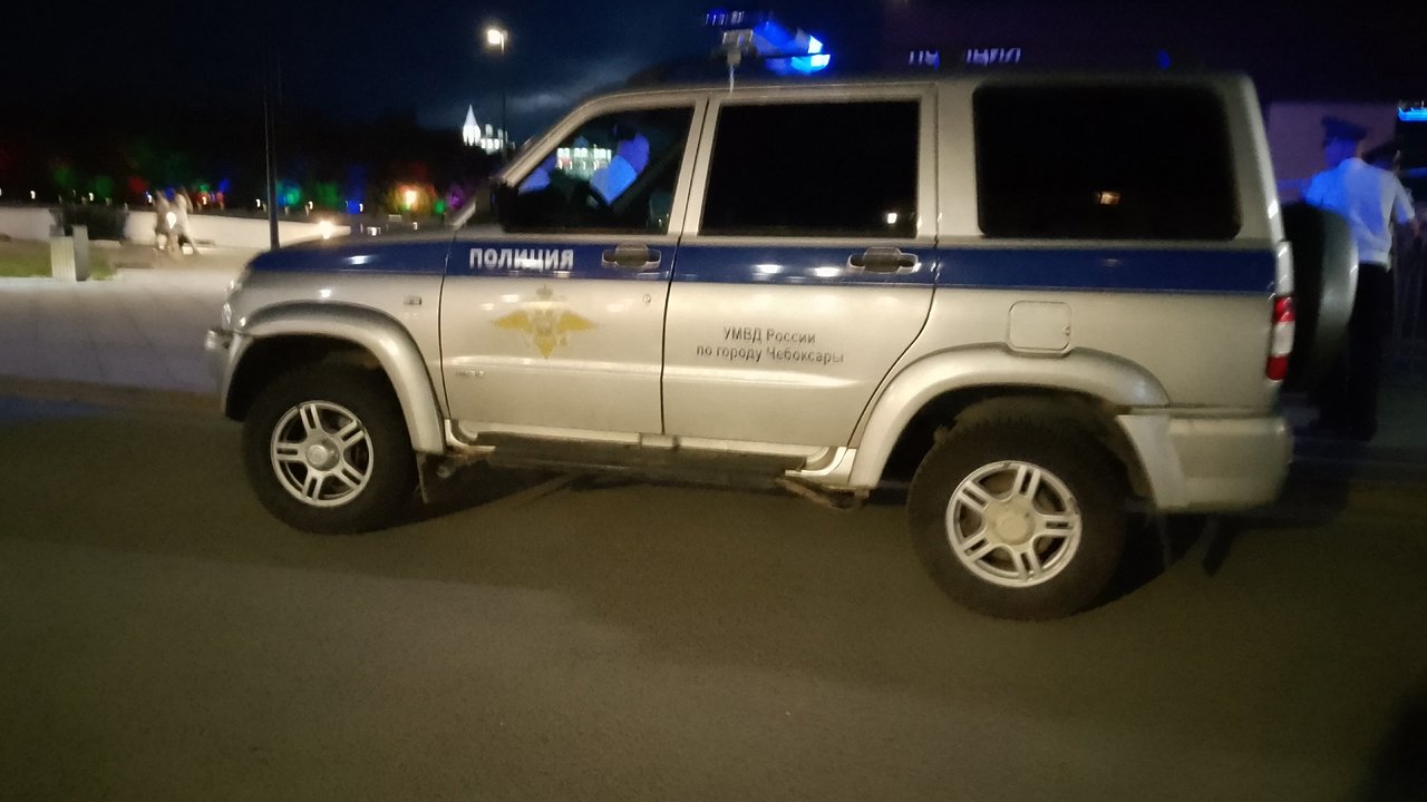 Главная картинка новости: В Чувашии полицейские устроили погоню за пьяным водителем