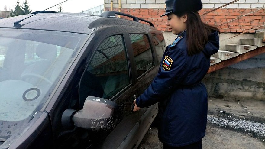 Главная картинка новости: Чебоксарец накопил долги на 600 тысяч рублей и лишился машины