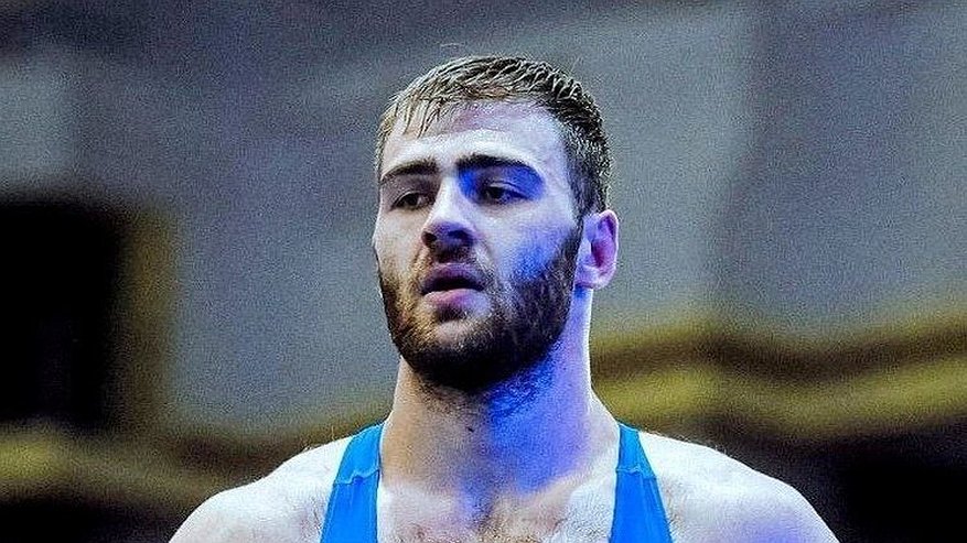 Главная картинка новости: Борец из Чувашии выступит на чемпионате мира среди военнослужащих