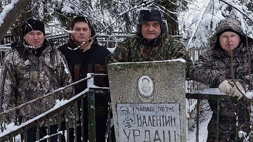 Главная картинка новости: В Чувашии нашли могилу поэта Урдаша, на его стихи сложили более 100 песен