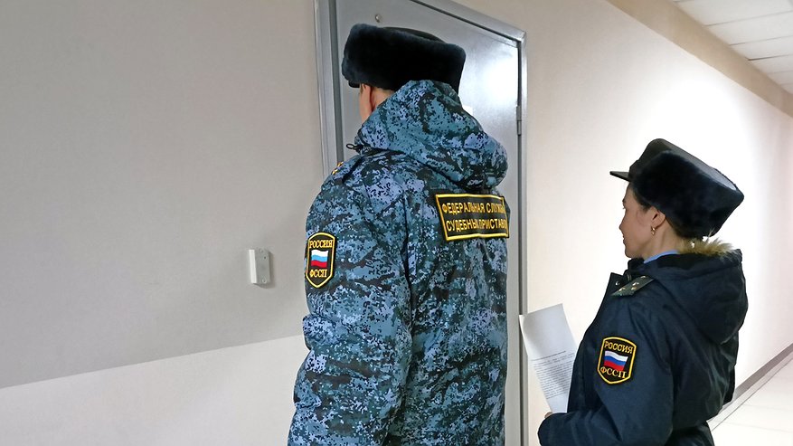 Главная картинка новости: Чебоксарец не давал сестре с двумя детьми заселиться в законно принадлежащую ей квартиру