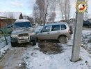 В Порецком водитель въехал в припаркованную иномарку из-за внезапно случившегося инсульта