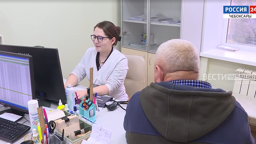 Главная картинка новости: В этом году в Чувашии 62 врача выбрали работу на селе