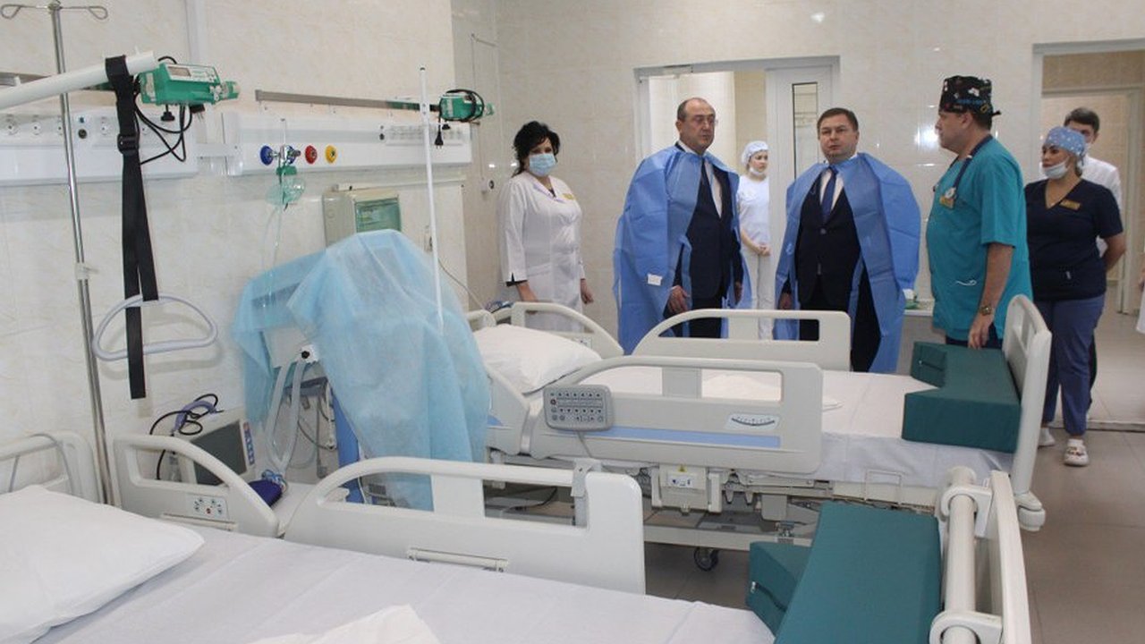 Главная картинка новости: В Алатыре открывается первичное сосудистое отделение для пациентов с инсультом