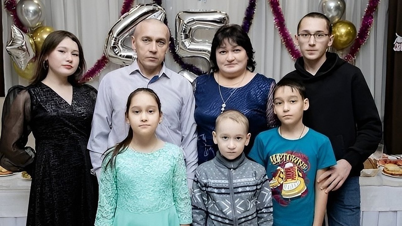 Главная картинка новости: Господдержка по нацпроекту "Демография" помогла семье из Красночетайского округа погасить ипотеку