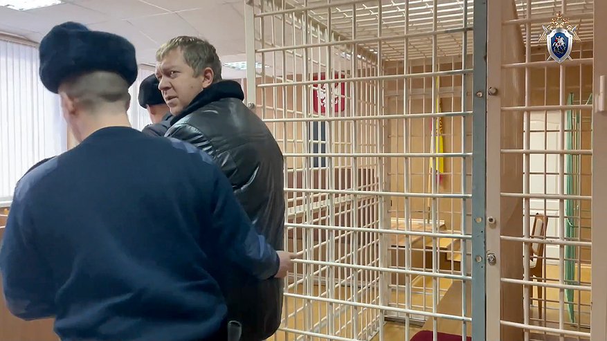 Главная картинка новости: Глава Минздрава Чувашии прокомментировал коррупционный скандал