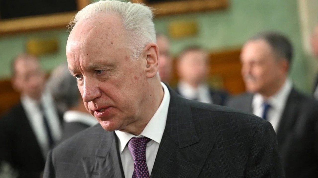 Главная картинка новости: Бастрыкин вмешался в расследование ДТП в Чувашии: СК России запросил доклад по делу