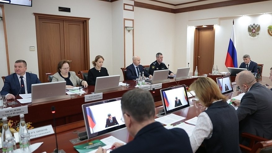 Главная картинка новости: Чувашия успешно борется с нелегальной занятостью
