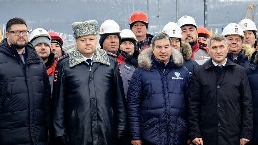 Главная картинка новости: В Чувашии на трассе «Волга» открылось движение по новому мосту через реку Сура