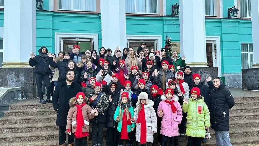 Главная картинка новости: 45 юных гостей из Бердянского округа отдыхают в Чувашии