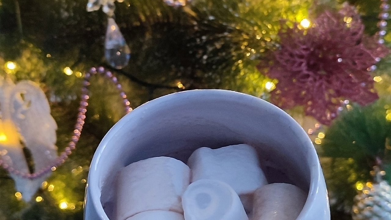 Главная картинка новости: Гороскоп на 26 декабря: Близнецы окунутся в воспоминания, а Скорпионы избавятся от ненужного