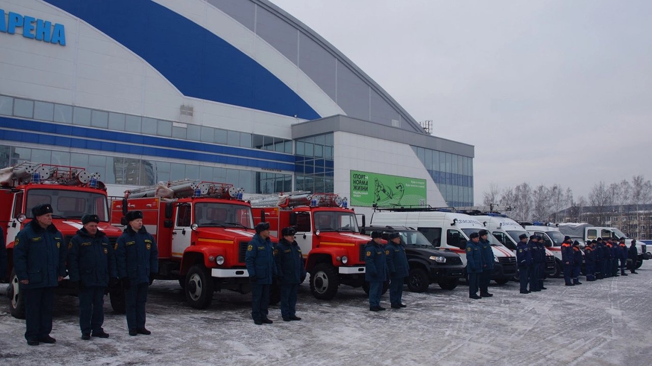 Главная картинка новости: В Чувашии на боевое дежурство заступит новая пожарная техника