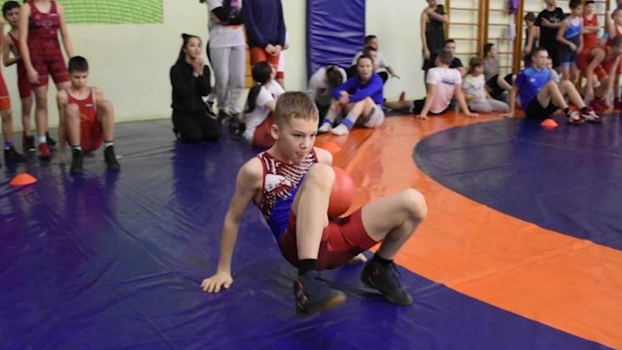 Главная картинка новости: Более 150 тысяч жителей Чувашии приняли участие в декаде спорта и здоровья