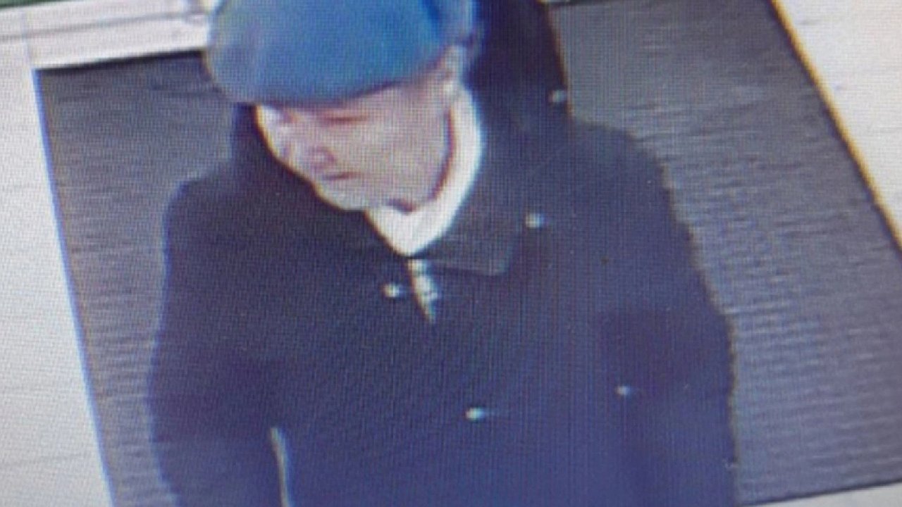 Главная картинка новости: Чебоксарка расплачивалась в магазинах чужой найденной картой