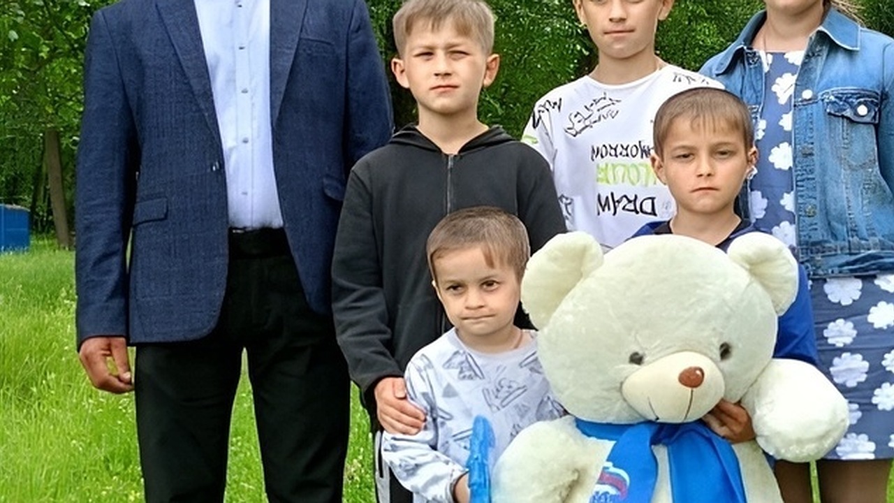 Главная картинка новости: Социальный контракт может помочь семьям в тяжелой материальной ситуации