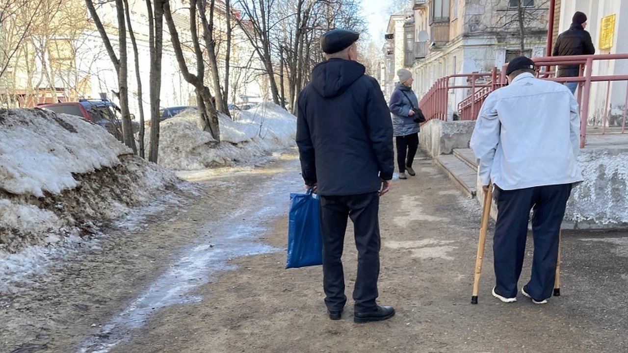 Главная картинка новости: Пенсионеров, проживших более 60 лет, ждет неожиданный сюрприз с 16 марта