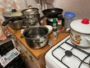 3 ложки на губку — и стеклянные крышки от кастрюль станут как с магазина: никакого липкого налета и жира — лайфхак