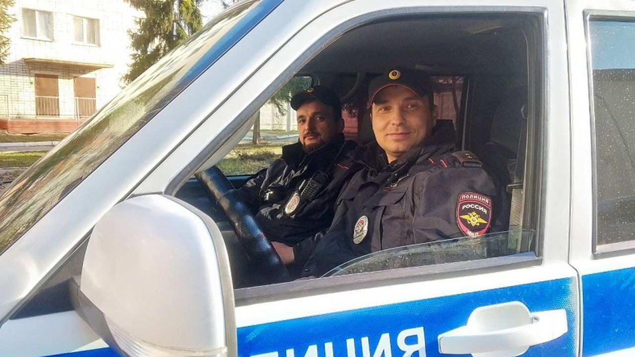 Главная картинка новости: Полиция Чебоксар задержала агрессивного пассажира по горячим следам